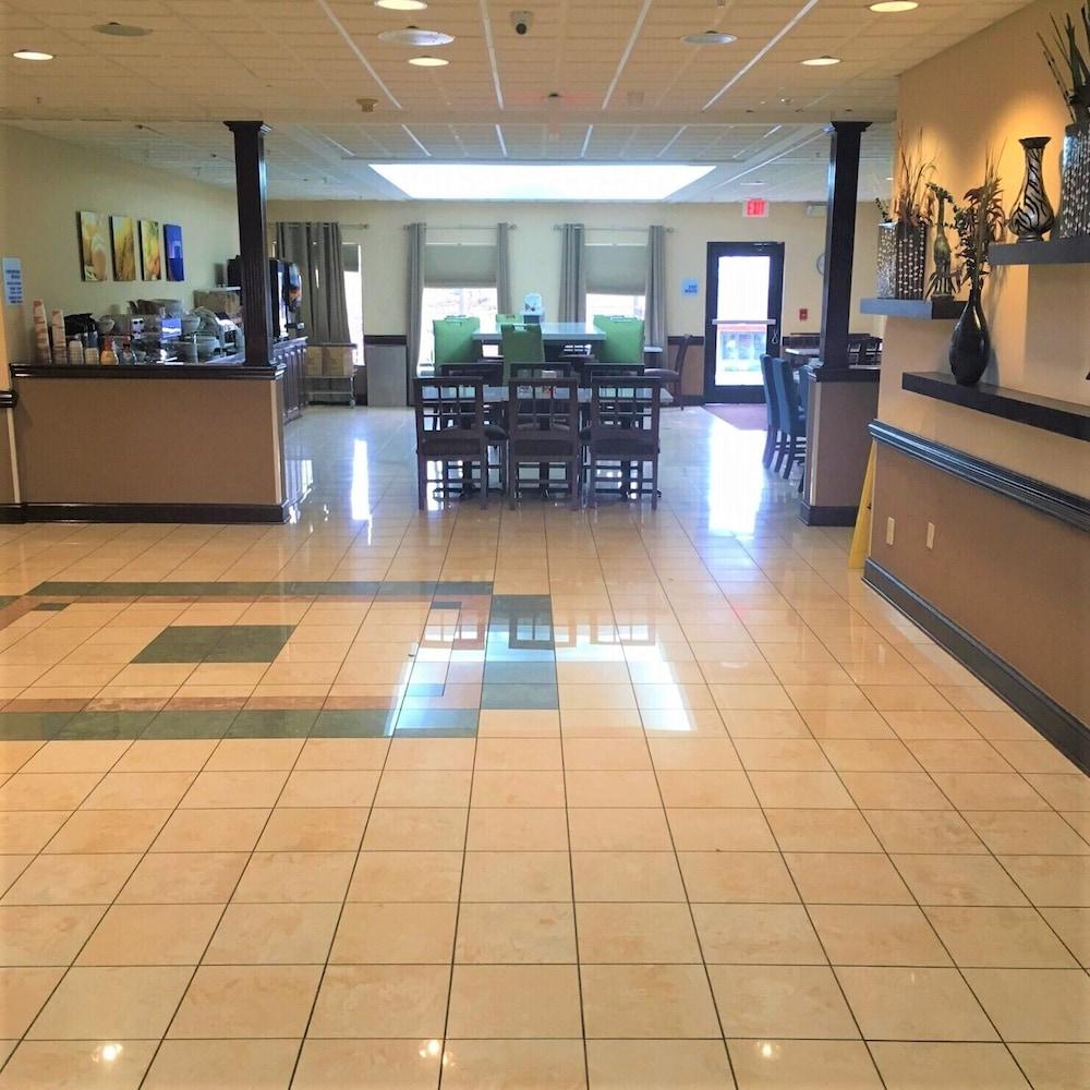 Comfort Inn & Suites Asheboro East Zewnętrze zdjęcie